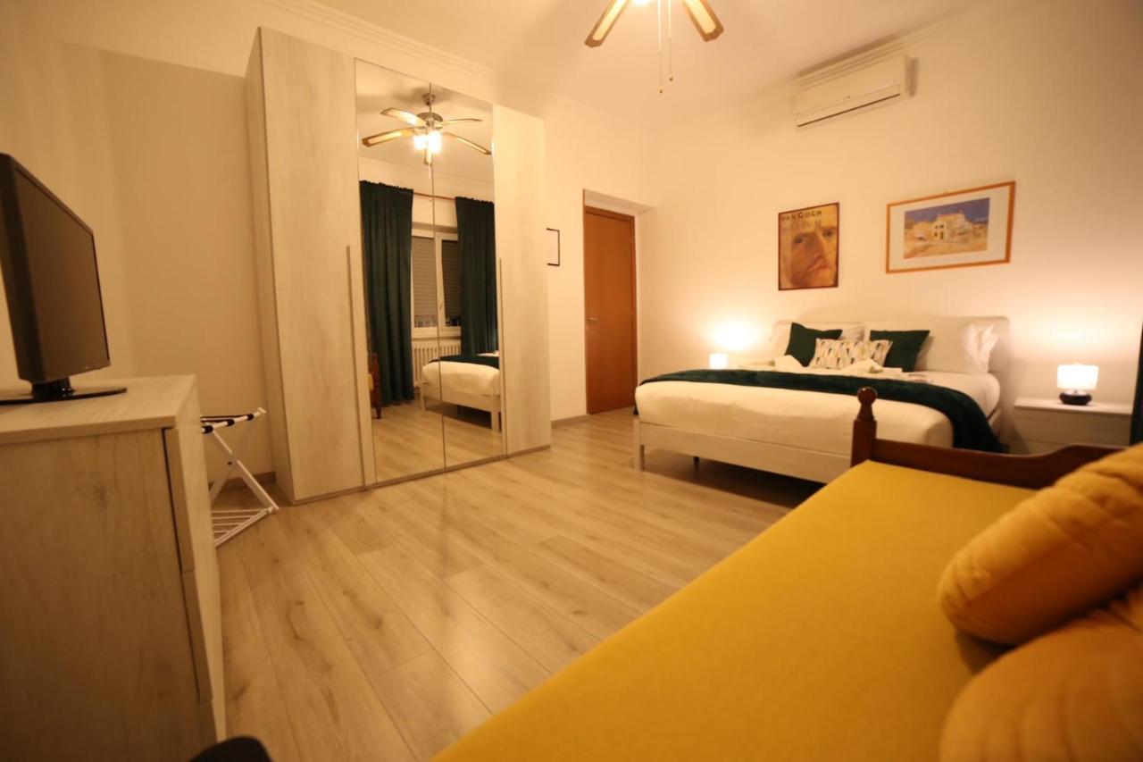 Appia Antica Guest House ローマ エクステリア 写真